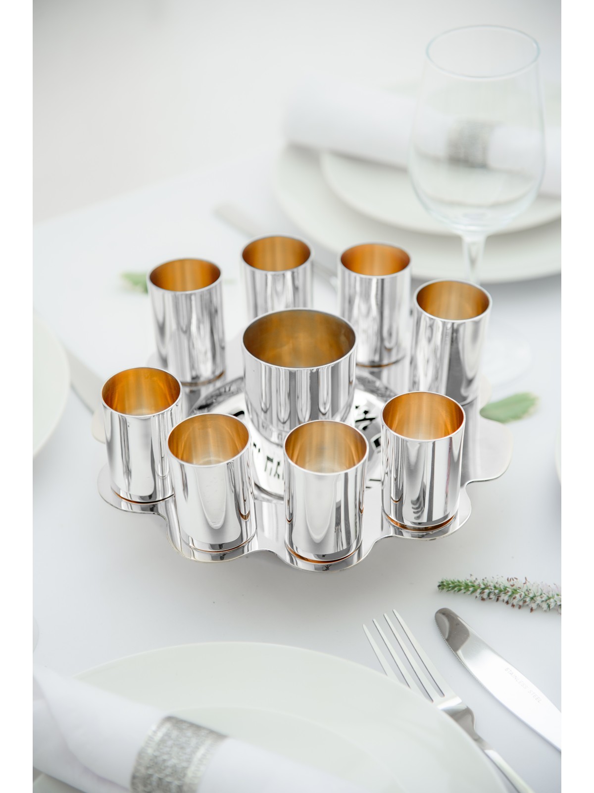 Floral Kiddush Goblet and Liqueur Cups Set , Cadeaux de Pâque , Israélien