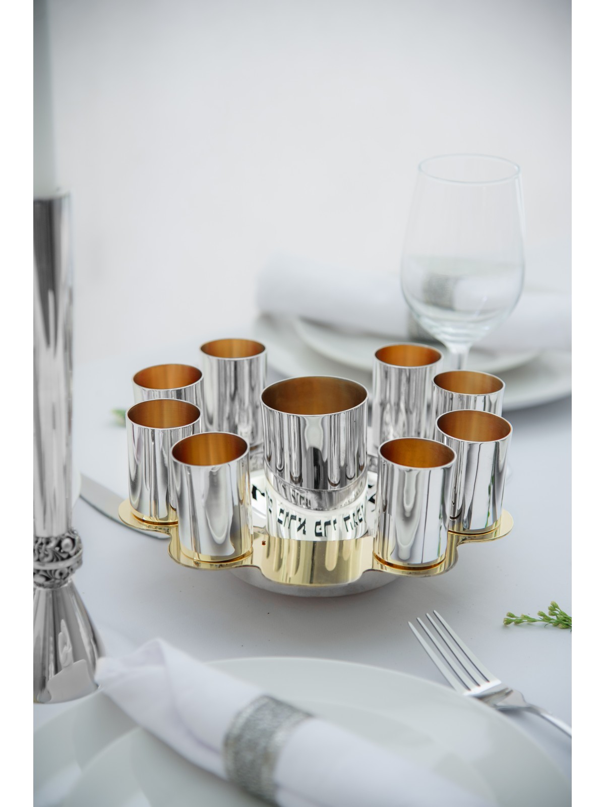 Floral Kiddush Goblet and Liqueur Cups Set , Cadeaux de Pâque , Israélien