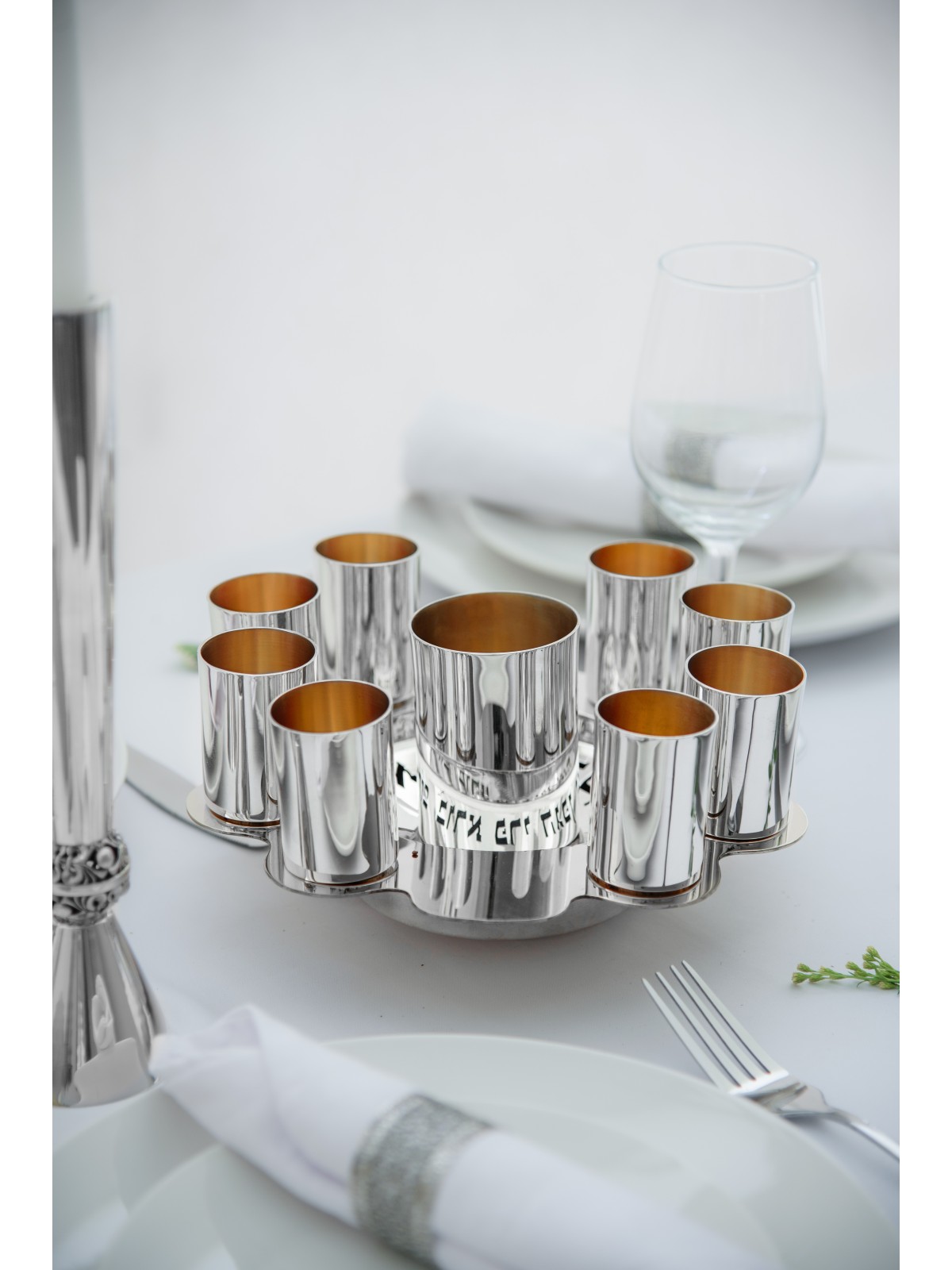 Floral Kiddush Goblet and Liqueur Cups Set , Cadeaux de Pâque , Israélien