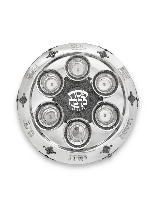 Grande plaque de Pâque en filigrane d’argent pur faite à la main avec cadeaux de Pâque,