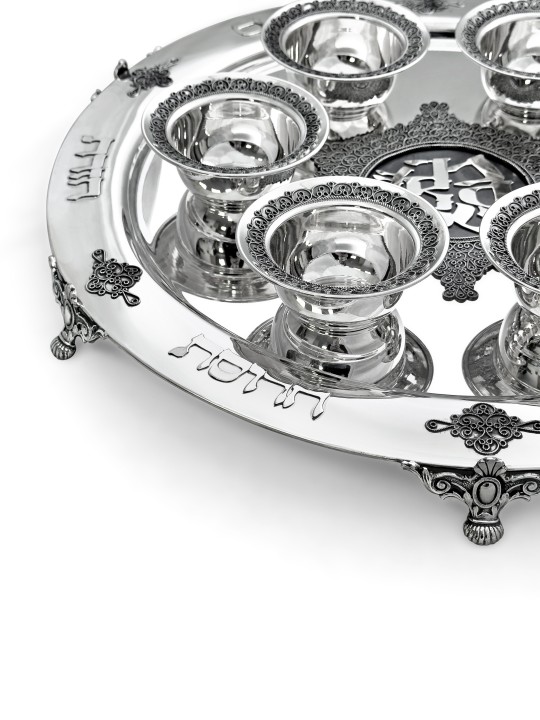 Grande plaque de Pâque en filigrane d’argent pur faite à la main avec cadeaux de Pâque,