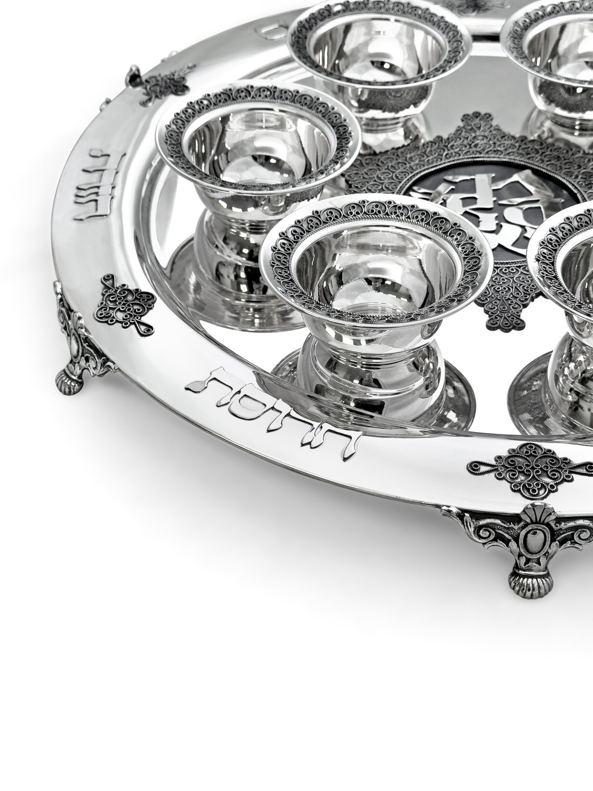 Grande plaque de Pâque en filigrane d’argent pur faite à la main avec cadeaux de Pâque,