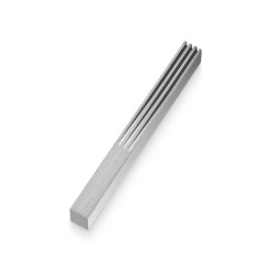 Étui Adi Sidler Mezuzah en aluminium brossé avec... | Mezouza par Adi Sidler