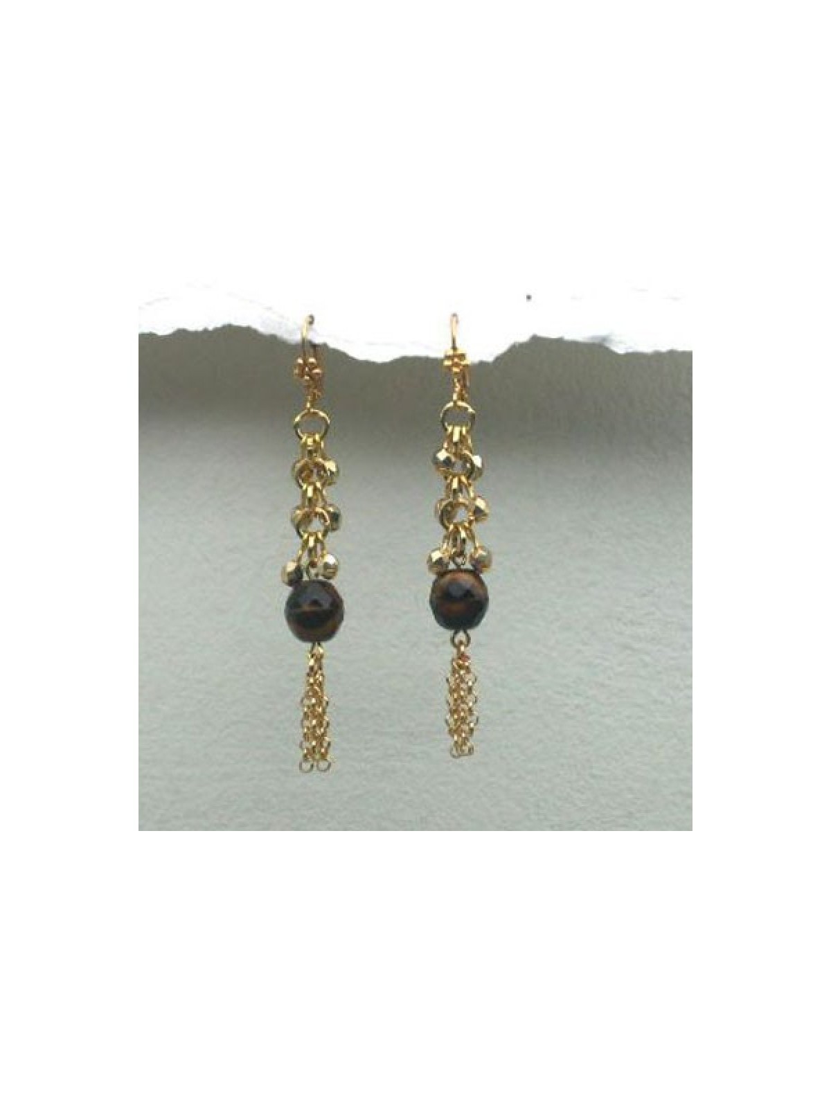 Boucles d'oreilles romantiques en forme de goutte de pluie par Edita | Boucles d'oreilles par Edita Jewelry